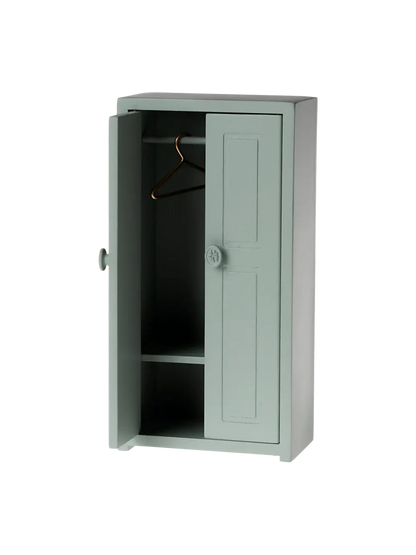 Miniaturowa drewniana szafa Maileg BEBE Concept 