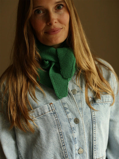 Trójkątny szal chusta z wełny merino Josephina Hvid BÉBÉ Concept 