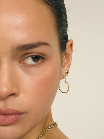 Złote kolczyki Lace &amp; Love Hoop Earrings Anna + Nina BÉBÉ Concept 