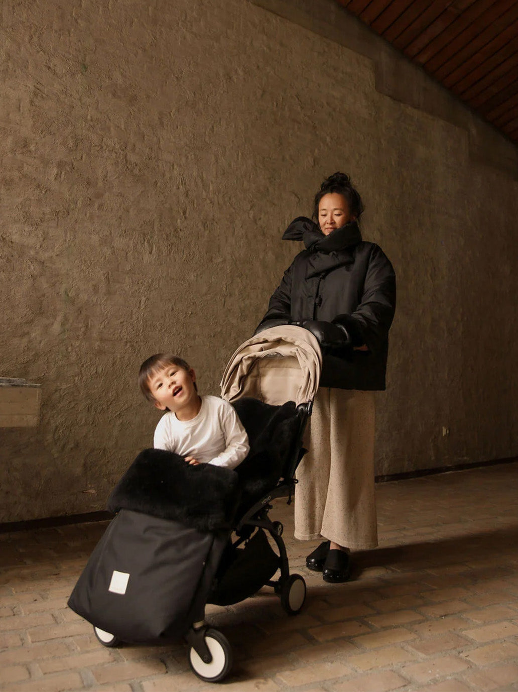 Nieprzemakalny śpiworek do wózka z wełną merino BINIBAMBA BÉBÉ Concept 