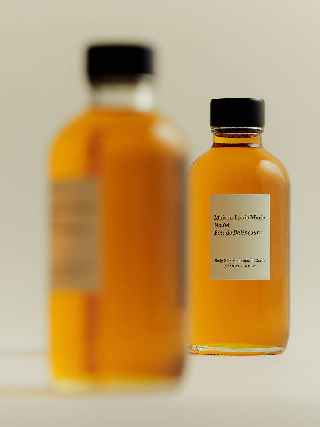 Perfumowany olejek do ciała No. 04 NO.04 BOIS DE BALINCOURT