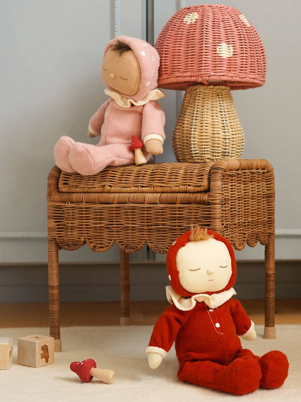 Rattanowa lampka Toadstool Olli Ella BÉBÉ Concept 