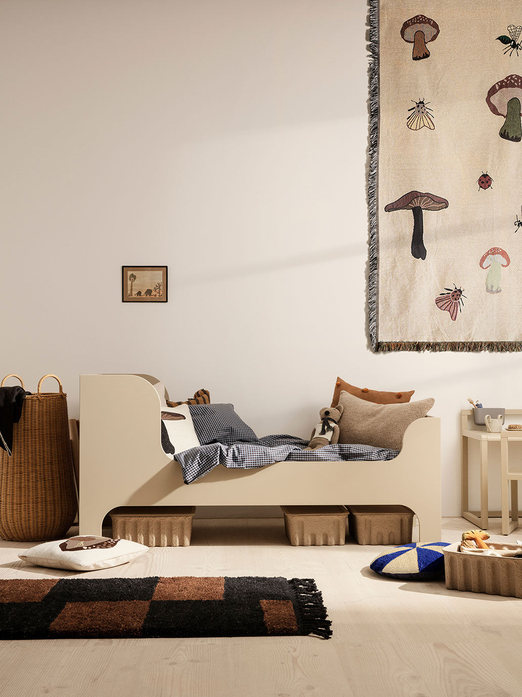 Łóżko dziecięce Sill junior bed Ferm Living BÉBÉ Concept 