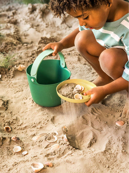 Wiaderko z sitkiem Bucki Quut BÉBÉ Concept 
