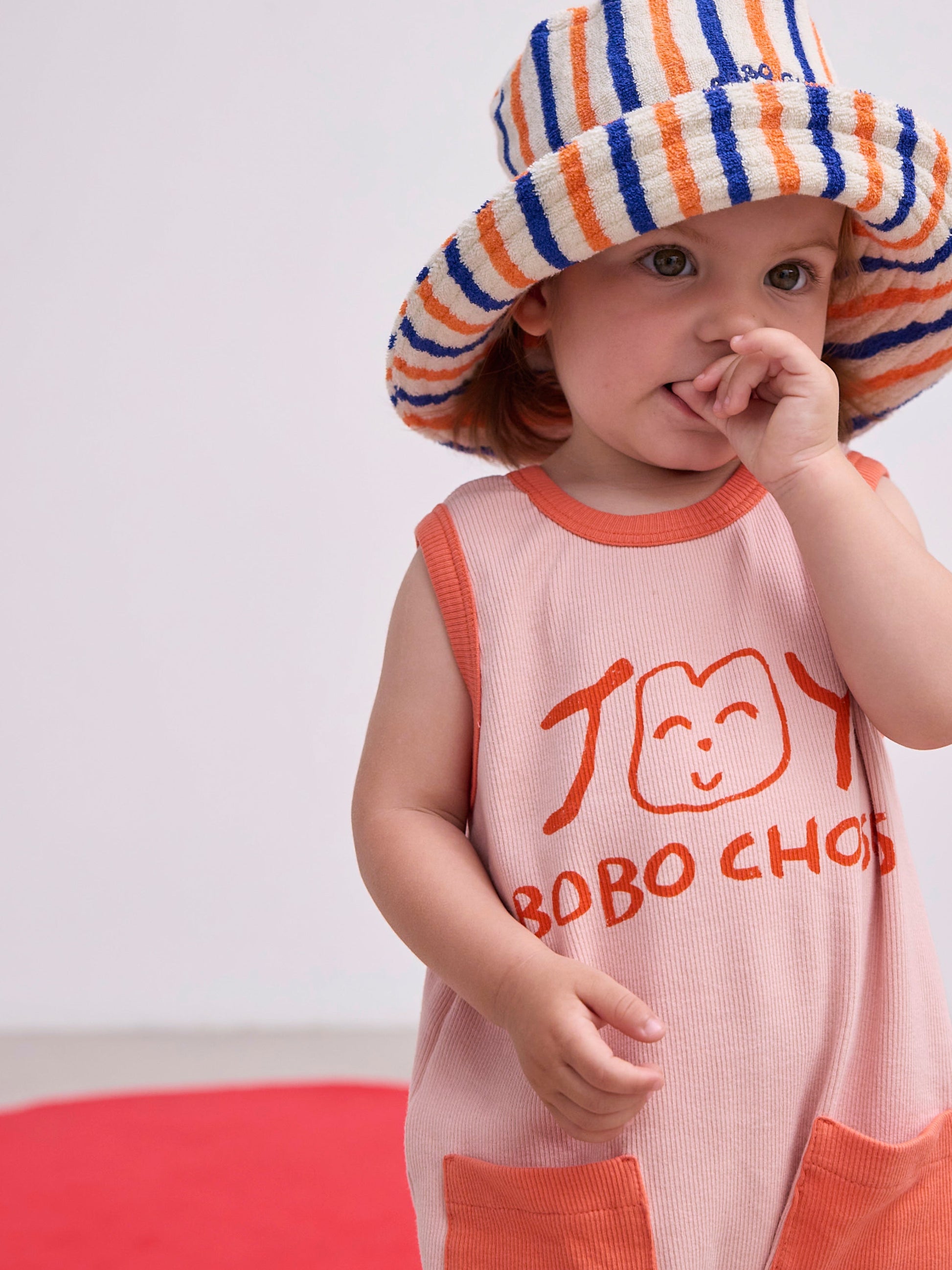 Kapelusz niemowlęcy Bobo Choses stripes terry cloth bucket hat Bobo Choses BÉBÉ Concept 