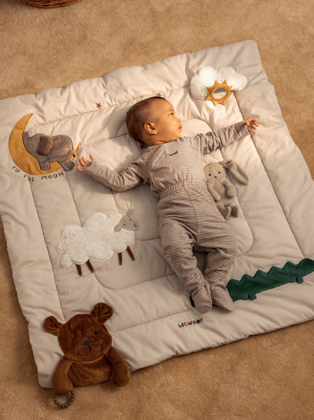 Podłogowa mata sensoryczna dla niemowląt Liewood BÉBÉ Concept 