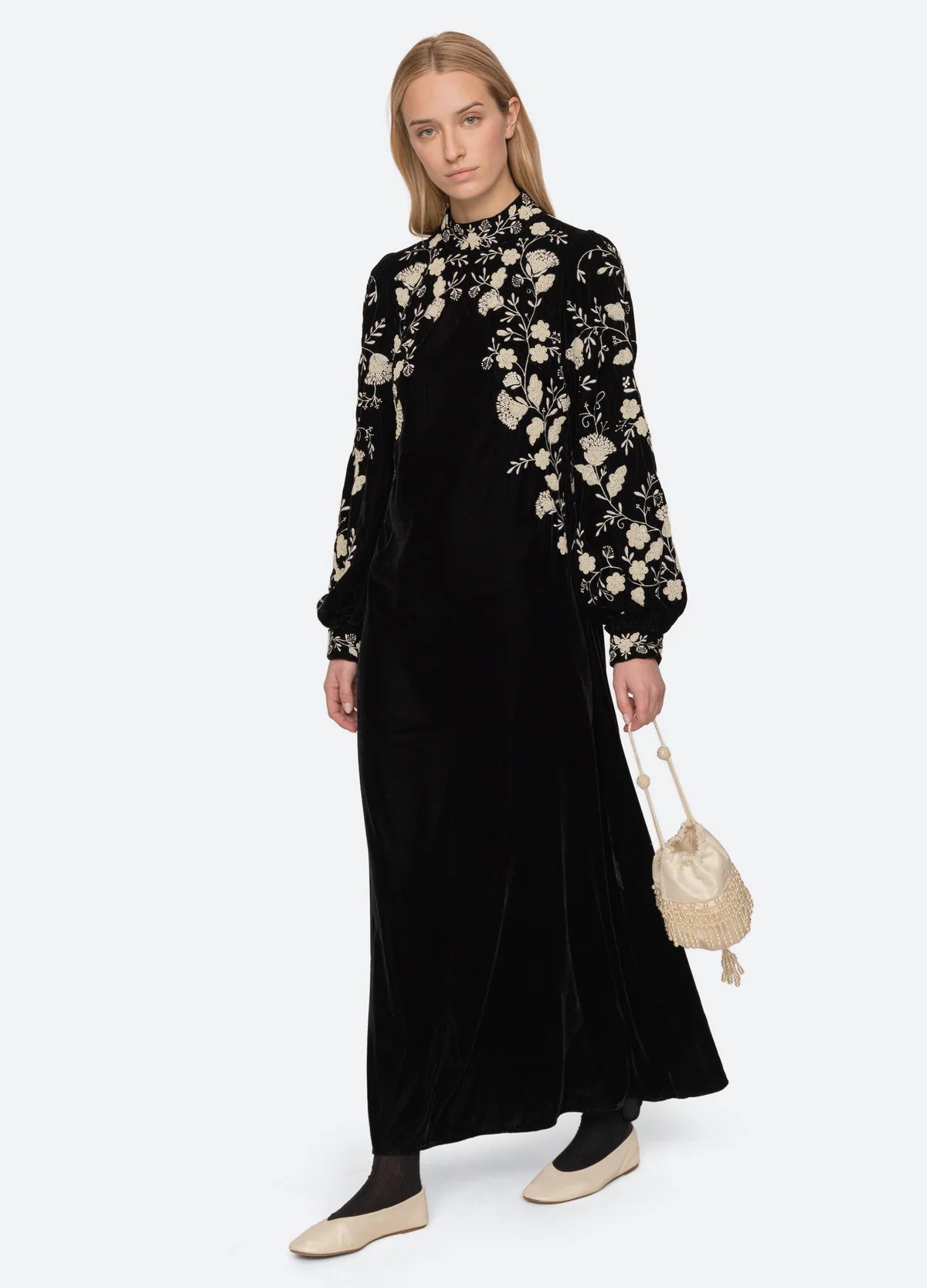 Carlotta Embroidered Pouch CREAM