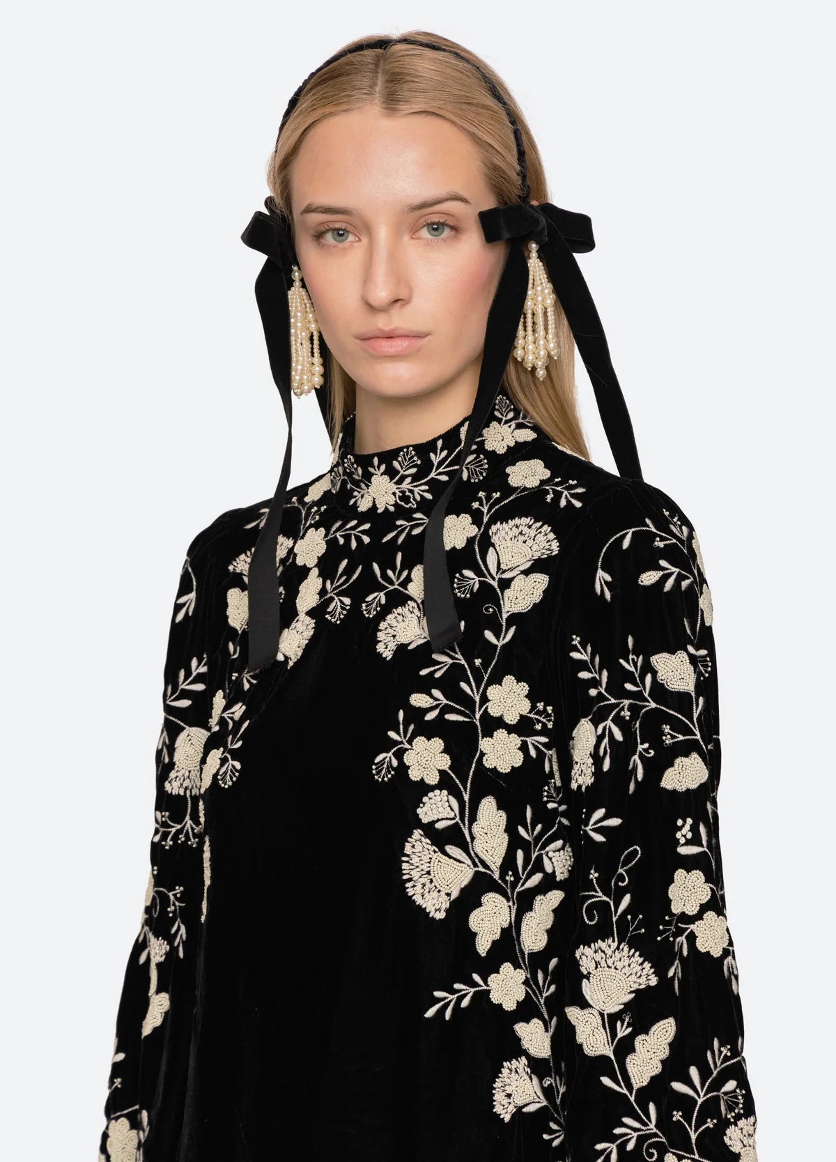 Shiloh Embroidered Hair Band BLACK