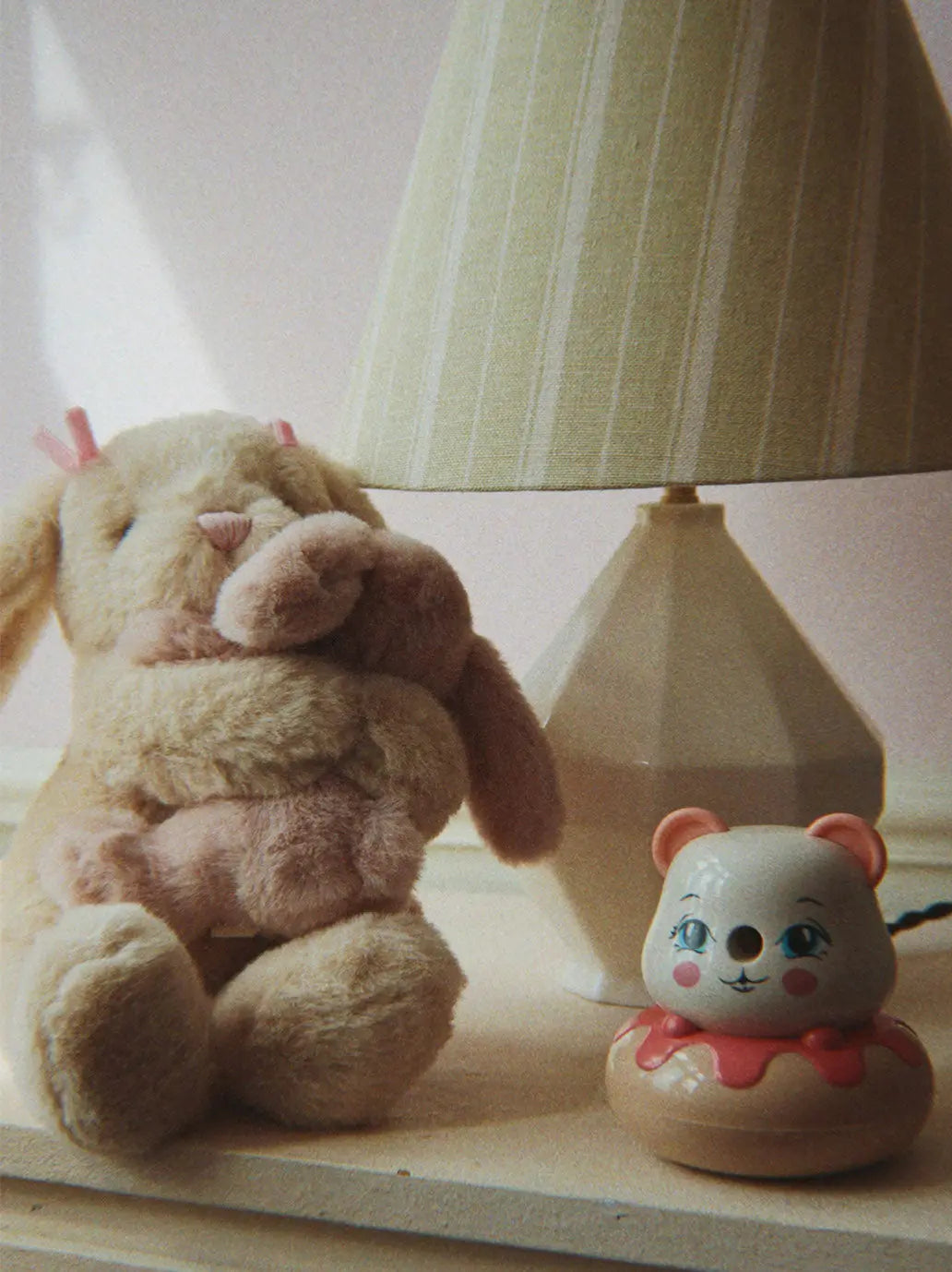 Przytulanka Bunny Hugs Konges Slojd BEBE Concept 