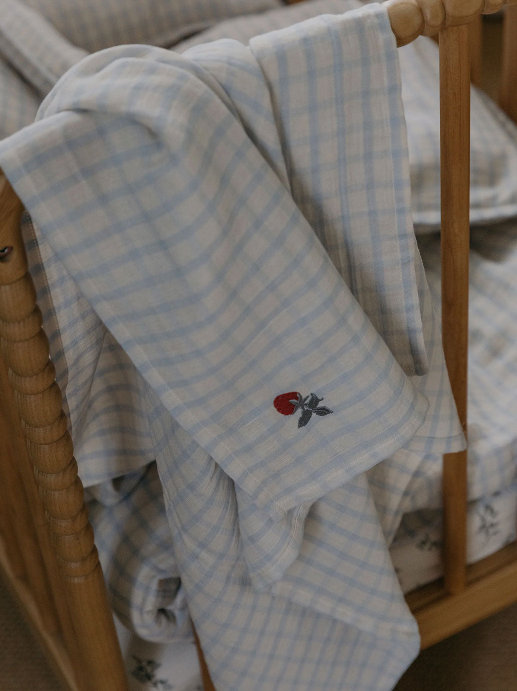 Muślinowy otulacz Gingham Sky Blue GINGHAM SKY BLUE