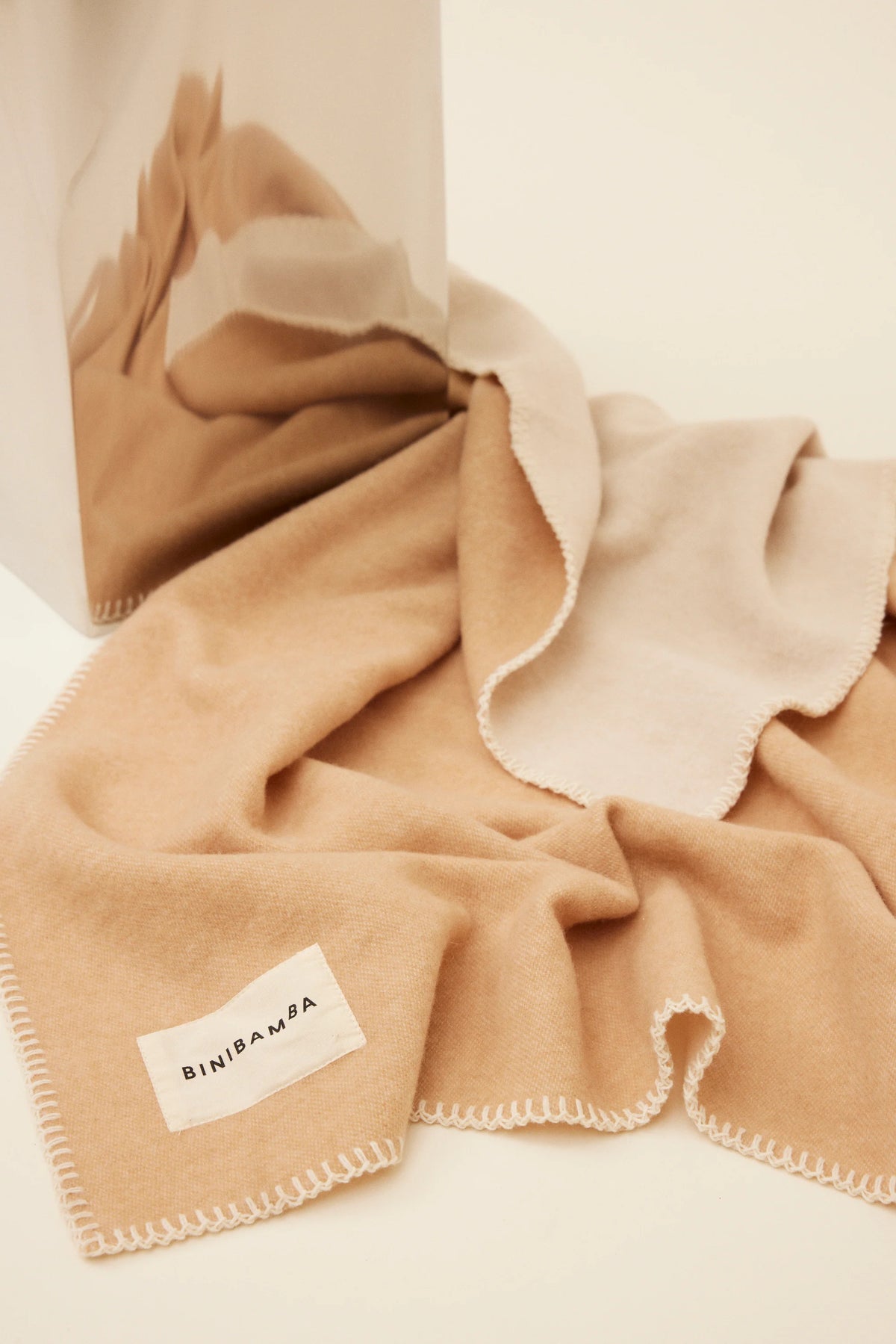 Kocyk z wełny merino Two-Tone Biniblanket