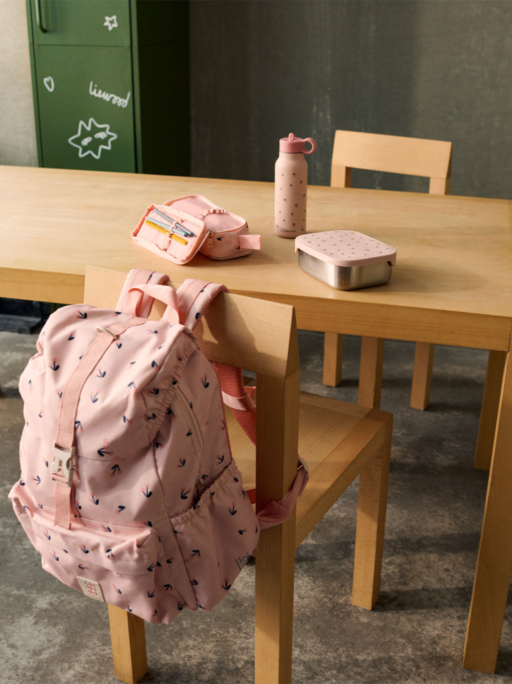Plecak Johnny School Backpack CHERRY HEART