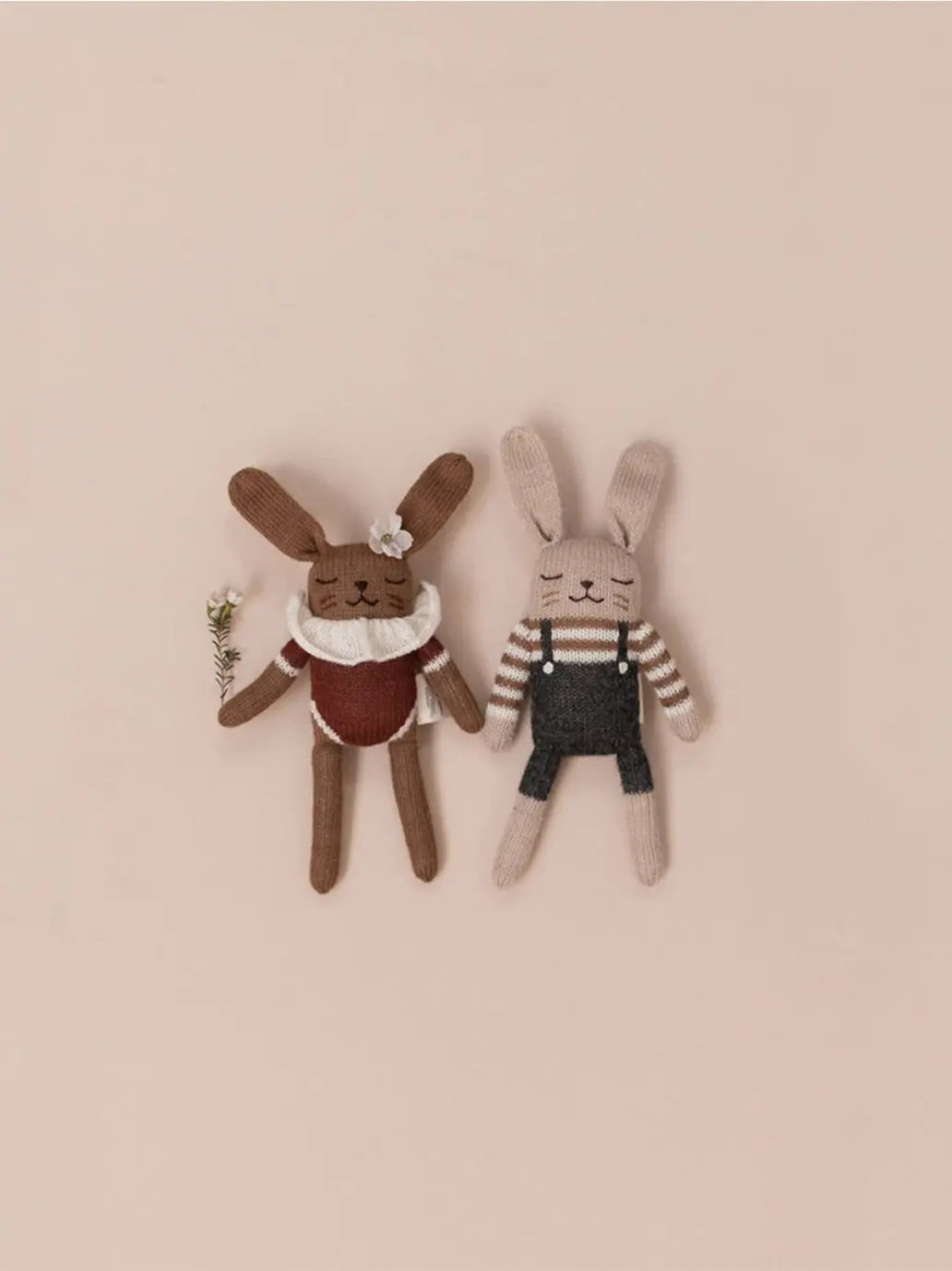 м'яка м'яка іграшка альпака BUNNY BLACK OVERALLS