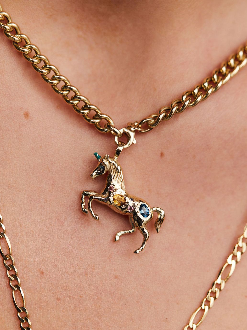 Přívěsek osázený drahokamy Pegasus 14K GOLD