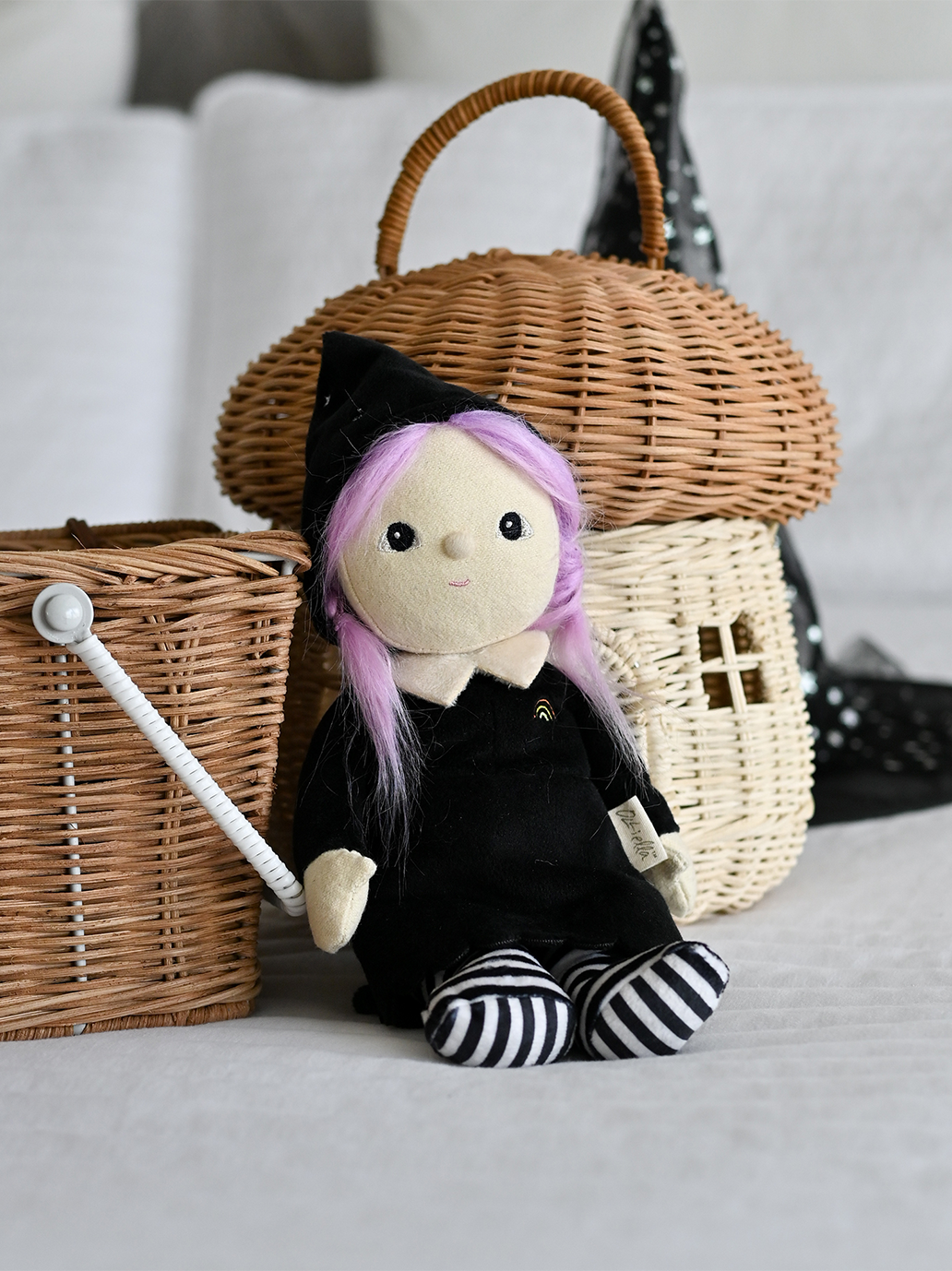 Muñeco de peluche Dinky Dinkum WILLA WITCH