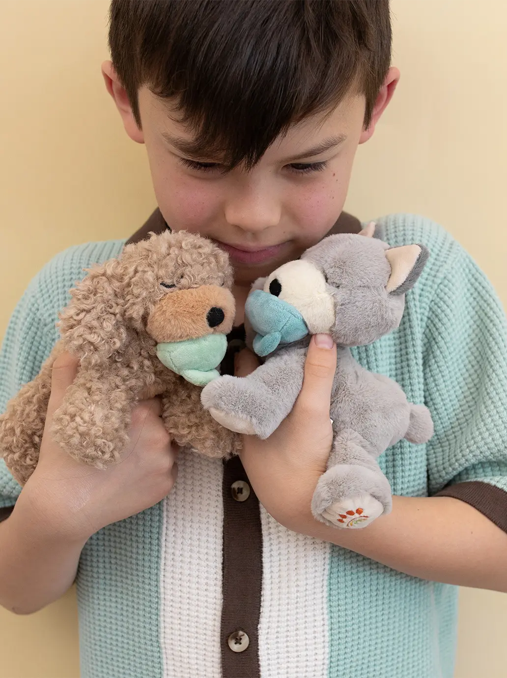 Piesek z magnetycznym smoczkiem Binky Puppy Olli Ella BEBE Concept 