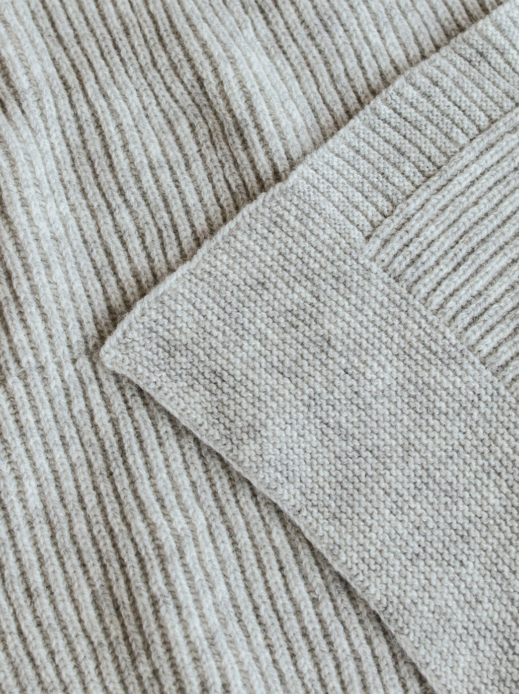 Grande couverture en laine mérinos Gaston SOFT GREY