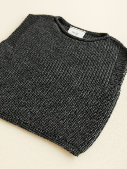 Baby merino Harvey vest CHARCOAL