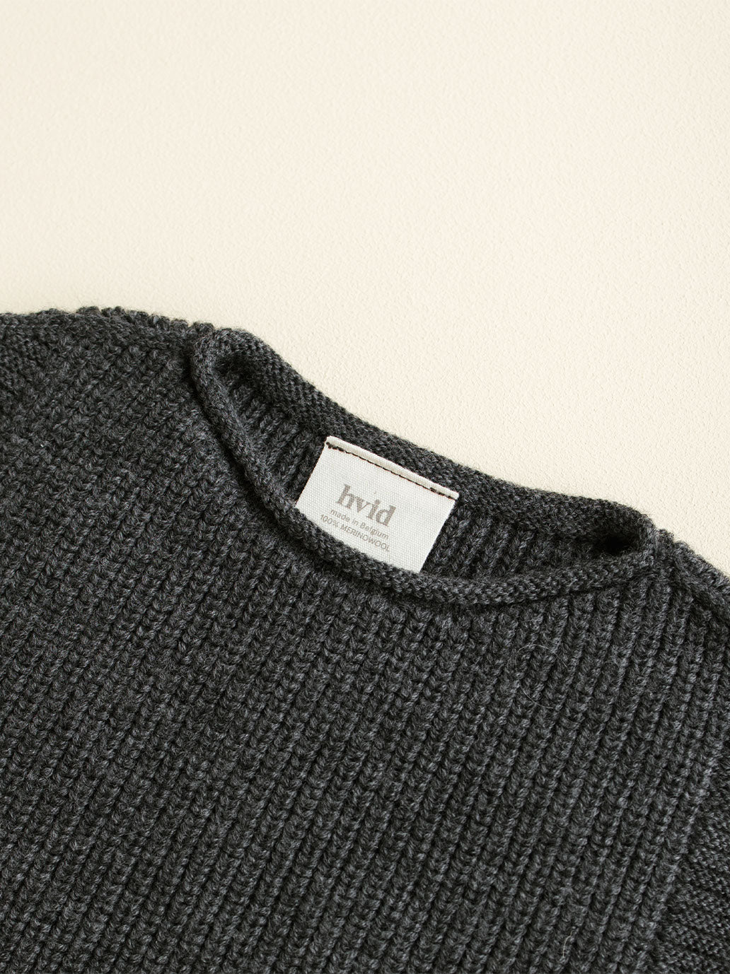 Baby merino Harvey vest CHARCOAL