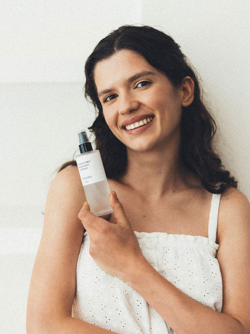 Nawilżająca mgiełka do twarzy Hydrating Mist 100 ML