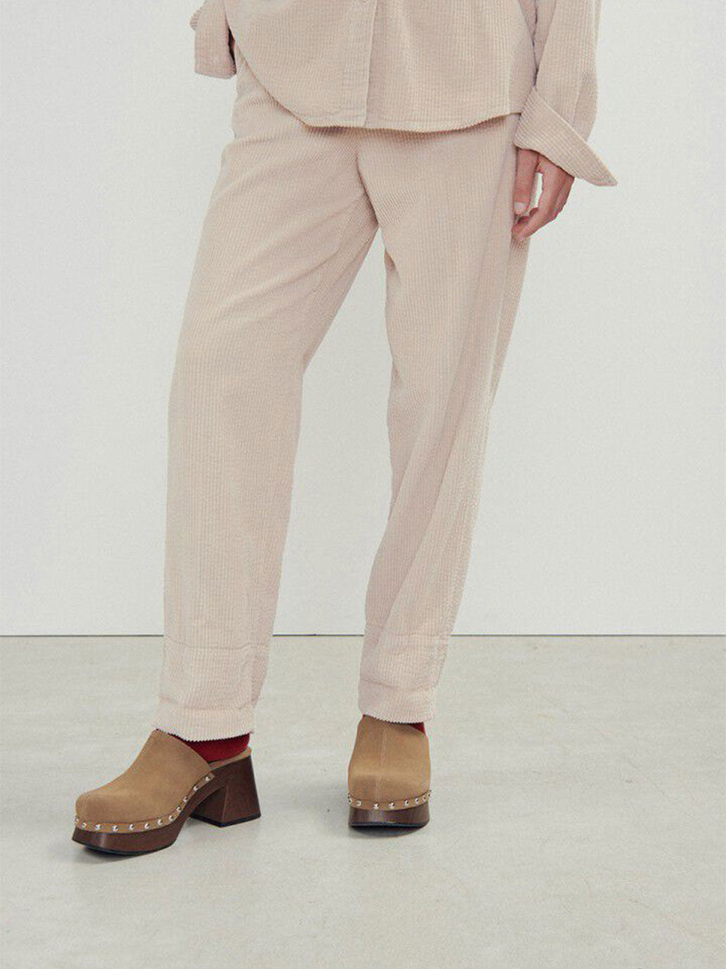 Pantalon en velours côtelé Padow MASTIC