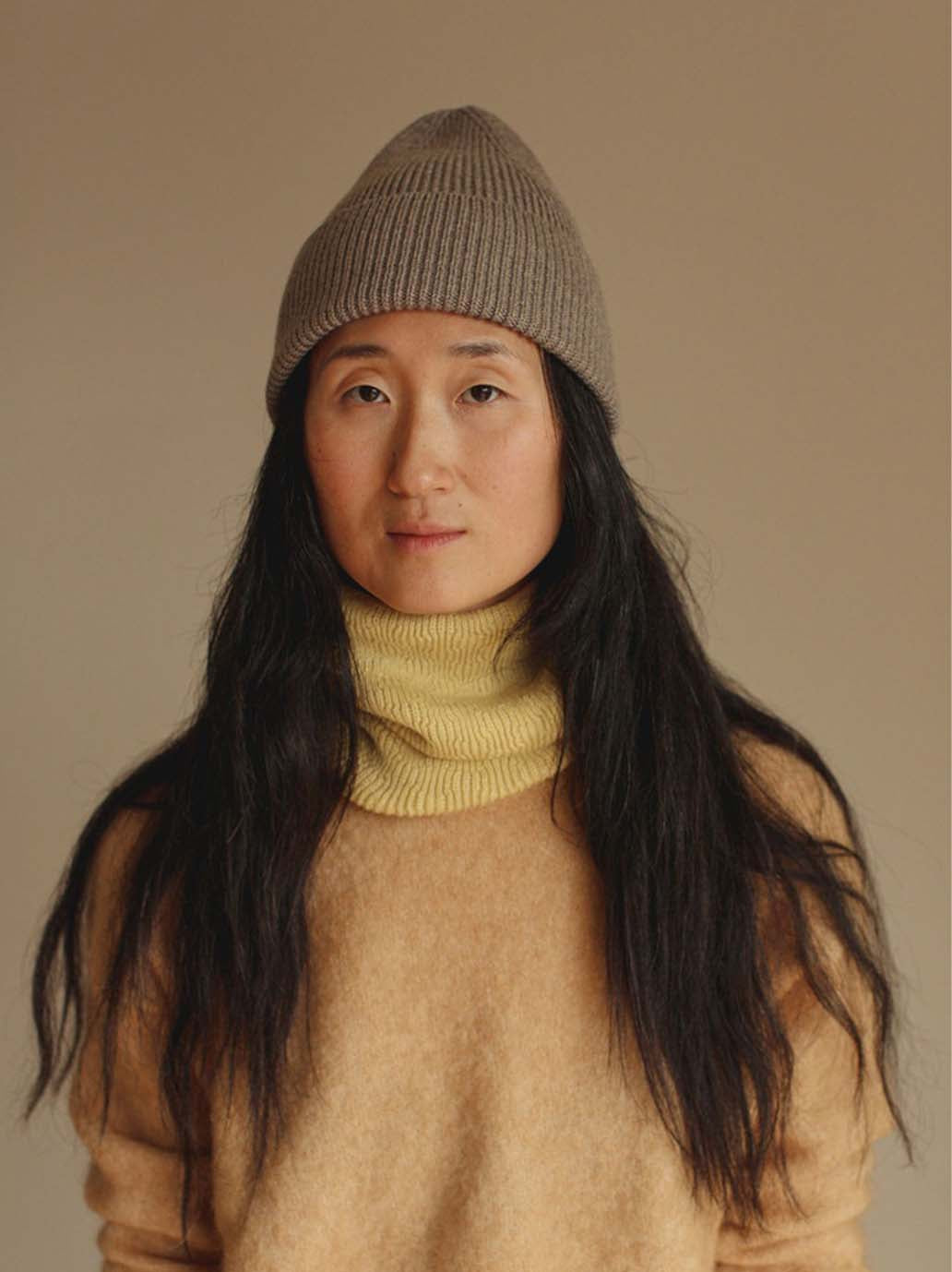 Scarf made of soft merino wool Gigi LIGHT YELLOW
