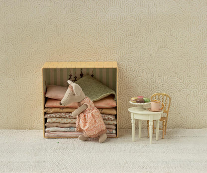 princesse souris sur un petit pois OCHER