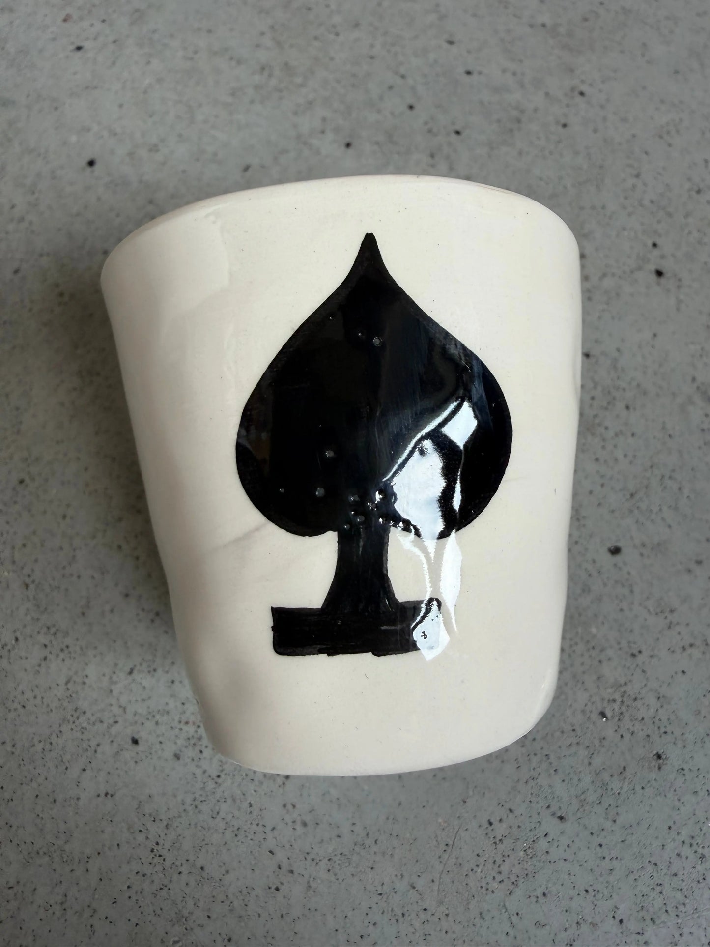 OUTLET Ceramiczna czarka na espresso Ace Of Spades Anna + Nina BEBE Concept 