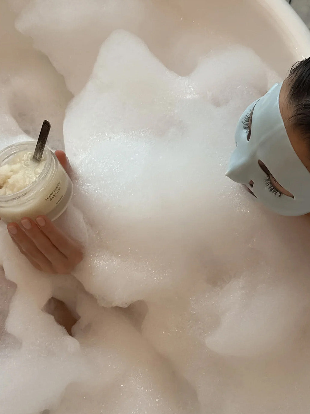Peeling do ciała Silent Vanilla Body Scrub SILENT VANILLA