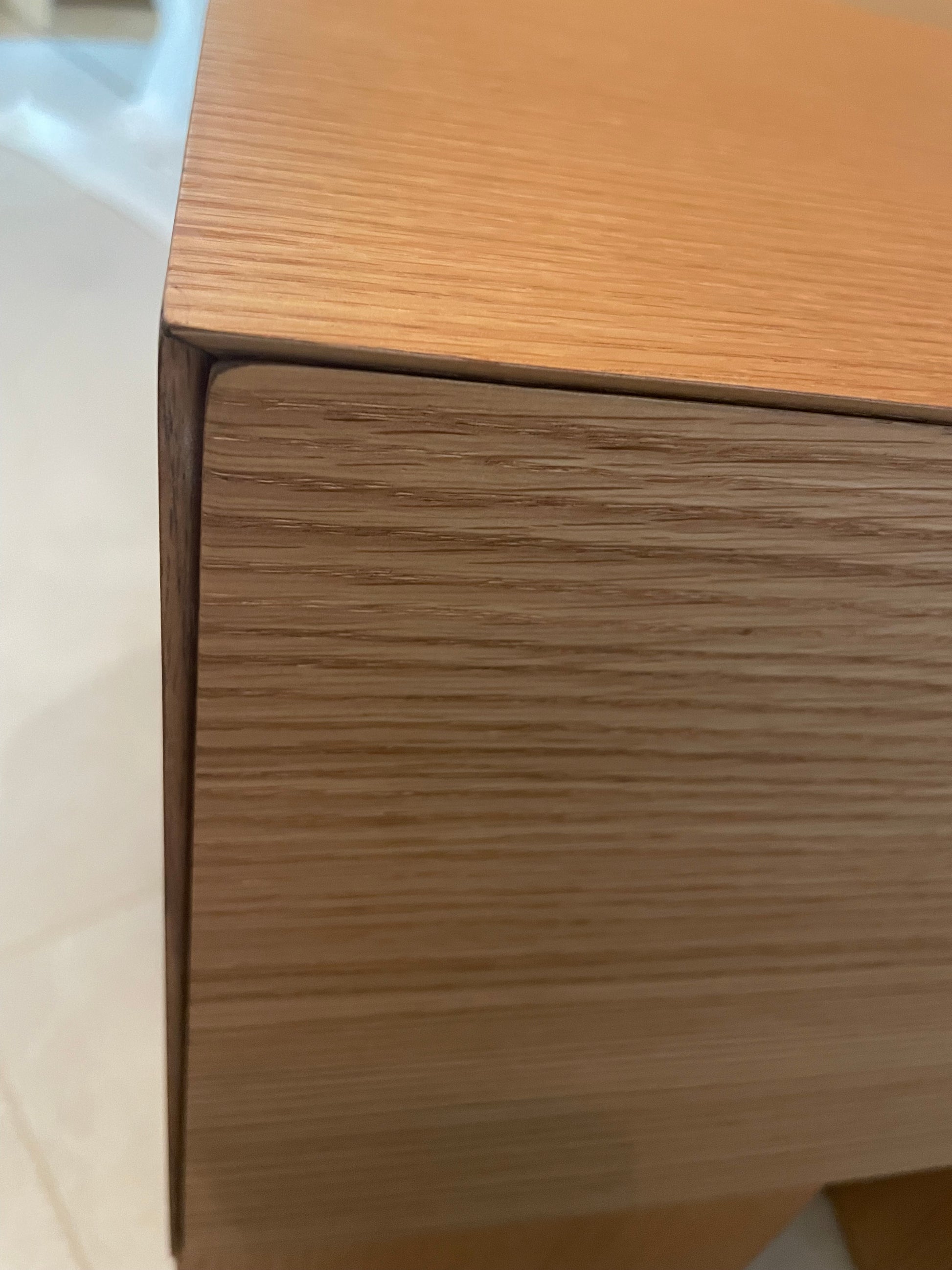 OUTLET Szafka nocna Kuben