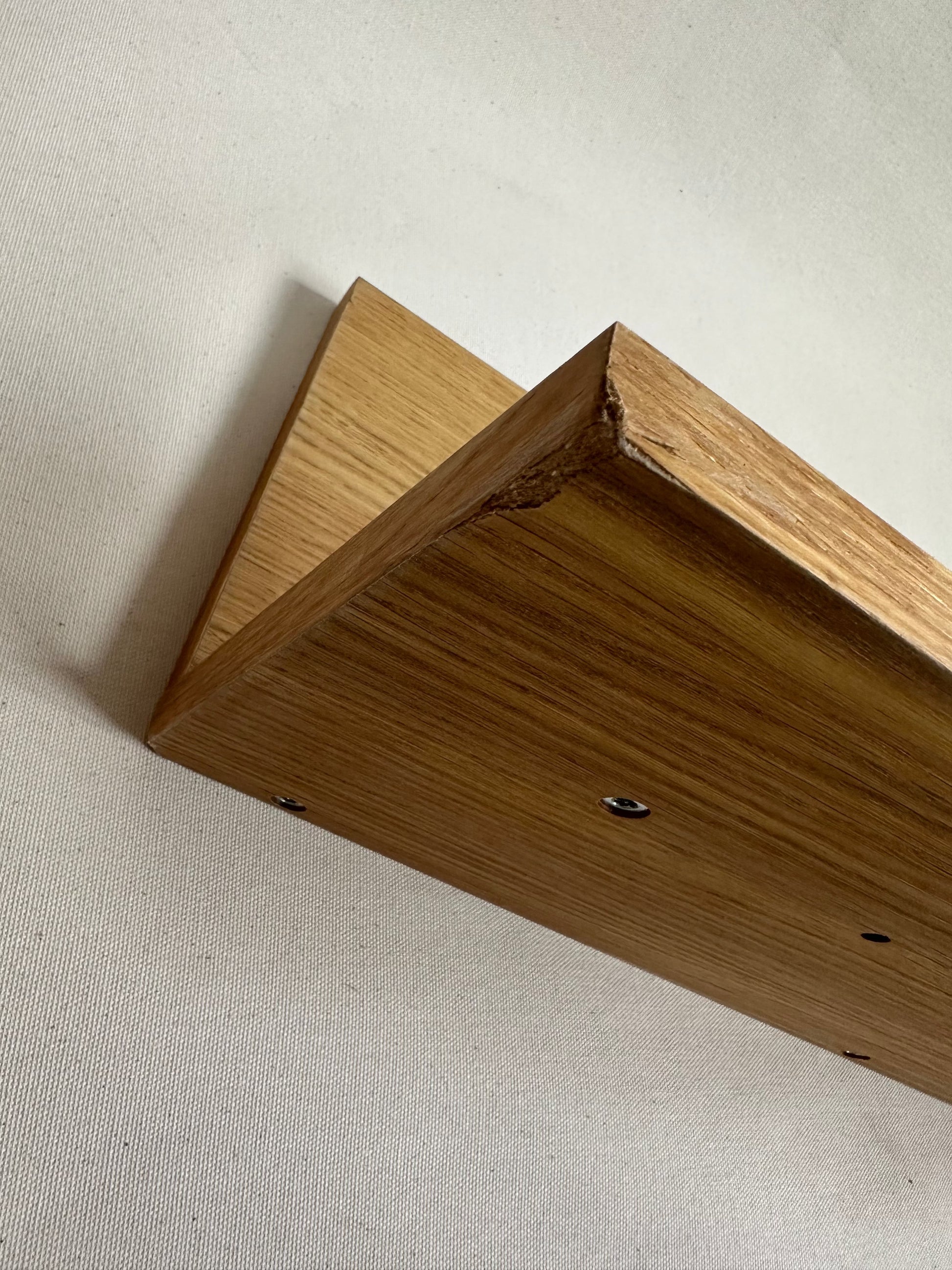 OUTLET drewniany wieszak Ferm Living - uszkodzona bébé concept BÉBÉ Concept 