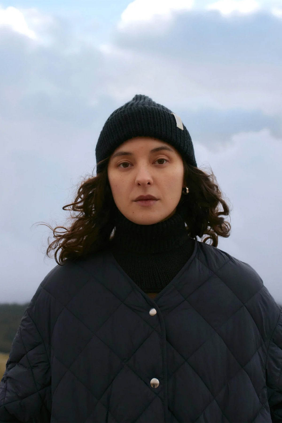 Ciepła czapka beanie z wełny merino BLACK