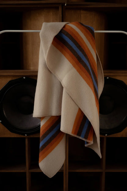 Koc wełniany Love Stripe