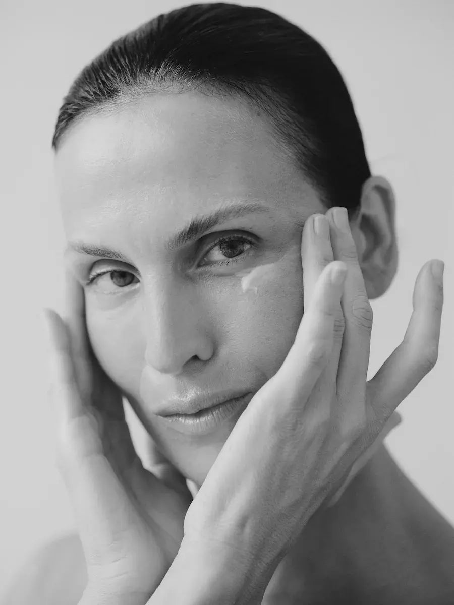 OUTLET Rozjaśniający krem pod oczy bébé concept BEBE Concept 