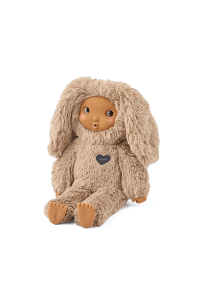Miękka lalka Misa Phoebe Plush Doll SANDY
