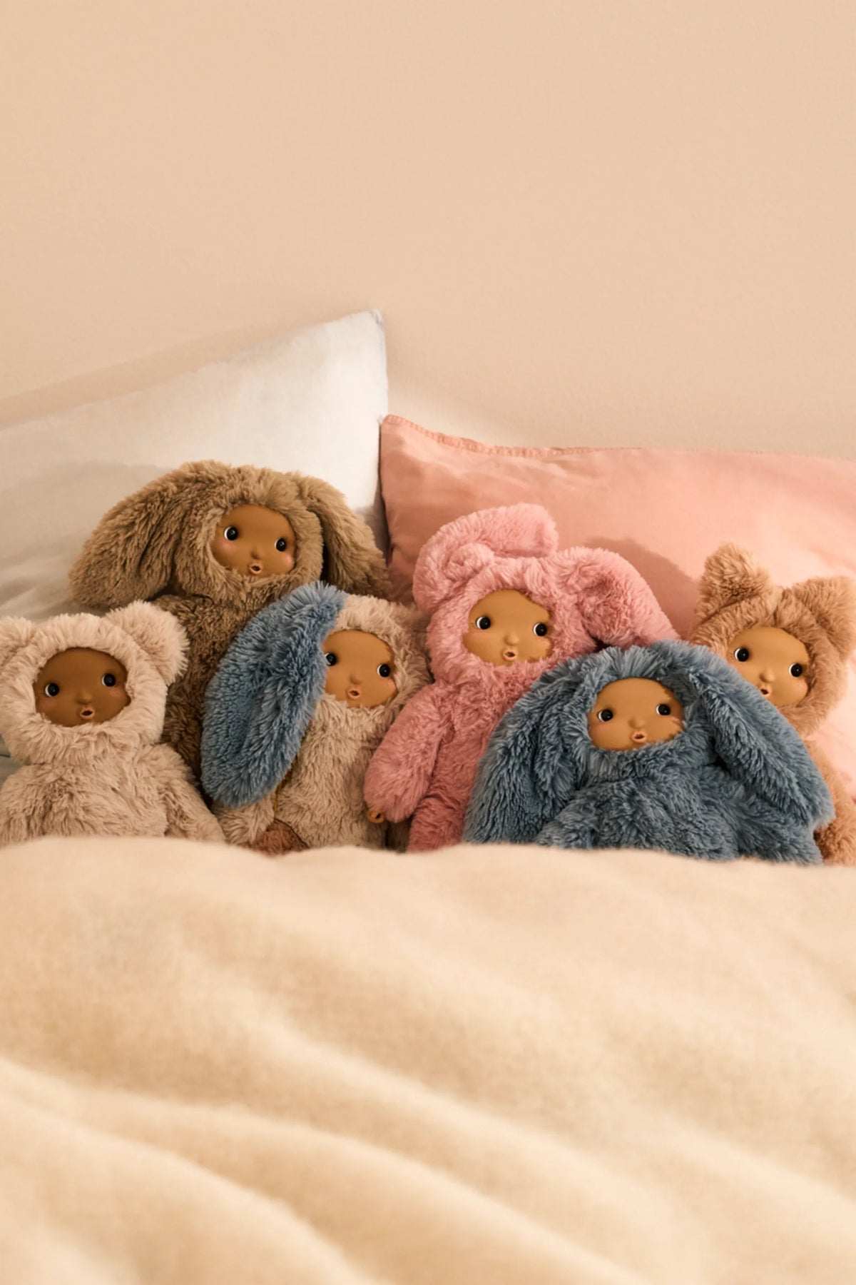 Miękka lalka Misa Phoebe Plush Doll
