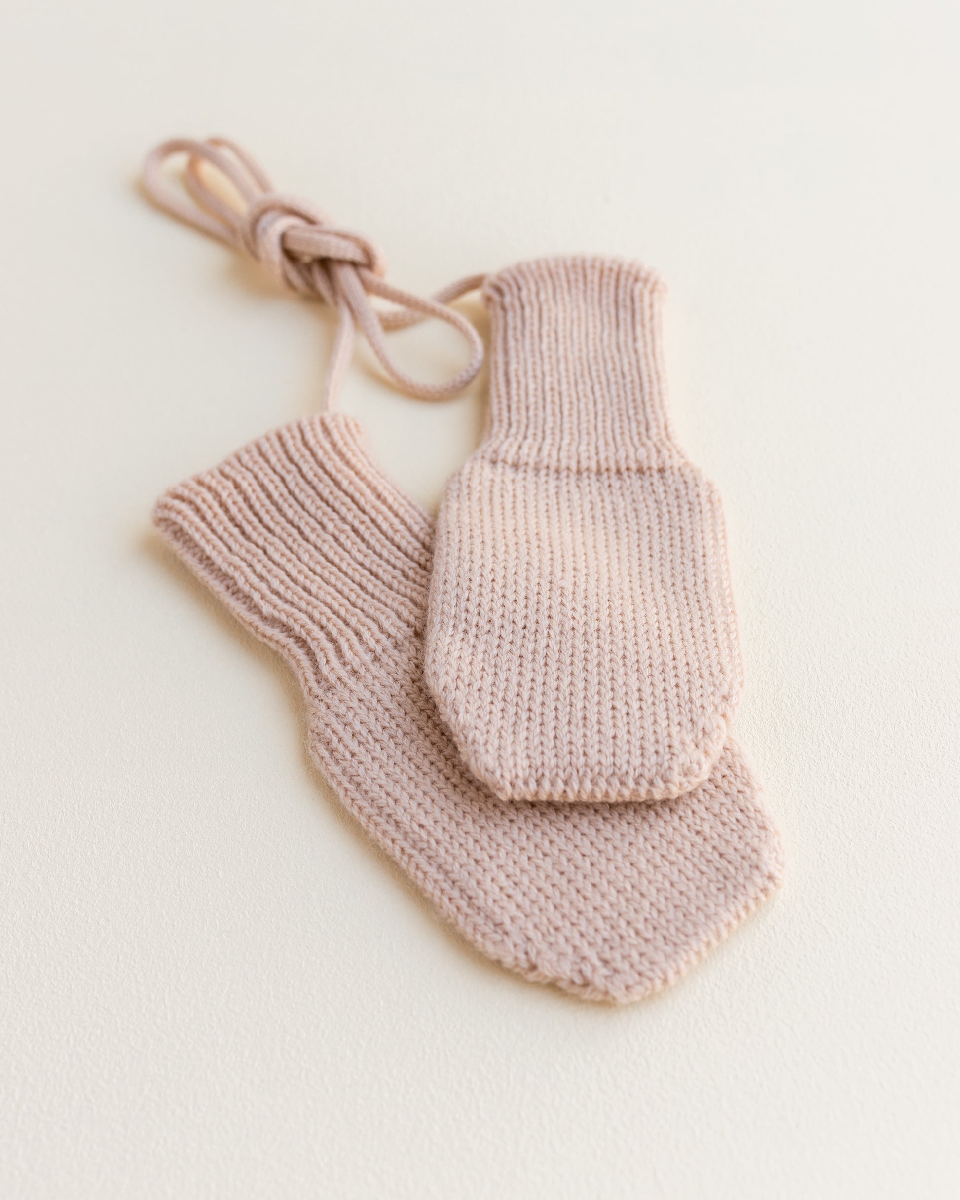 měkké palčáky z merino vlny APRICOT