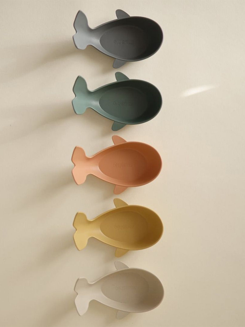 Whale Bath Stackers RETRO