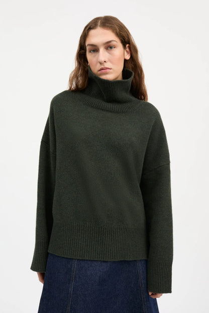 Silene Merino T-Neck DARK GREEN