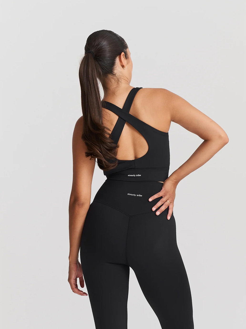 Softsculpt V-neck Cross Back Bra