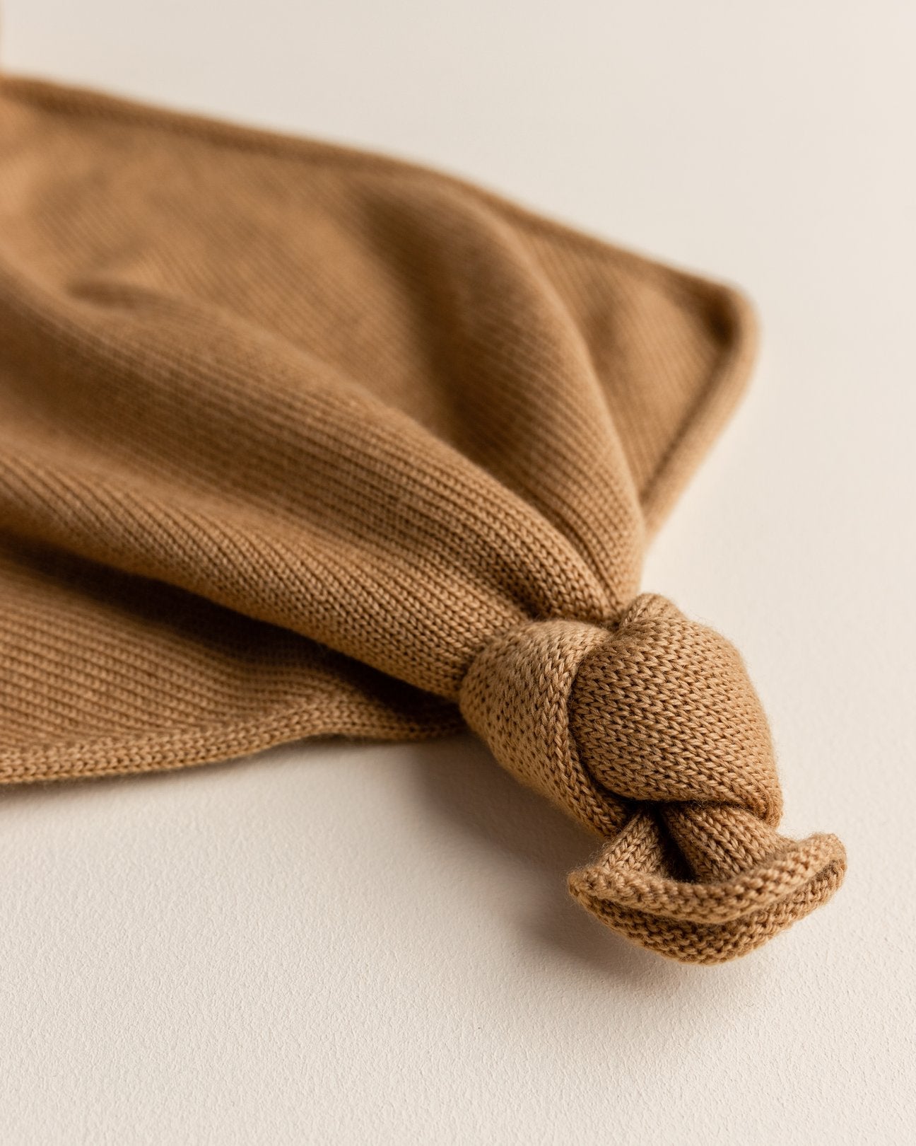 Przytulanka merino Teddy Tokki Ochre