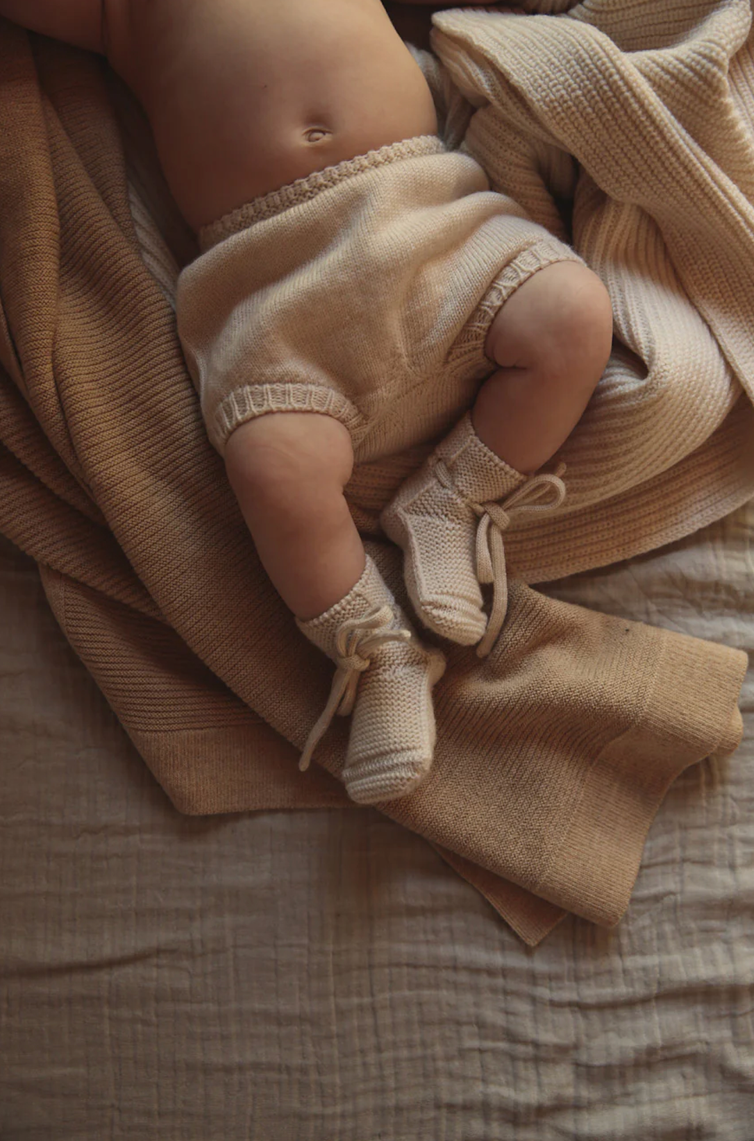 Weiche Babyschuhe aus Merinowolle CREAM