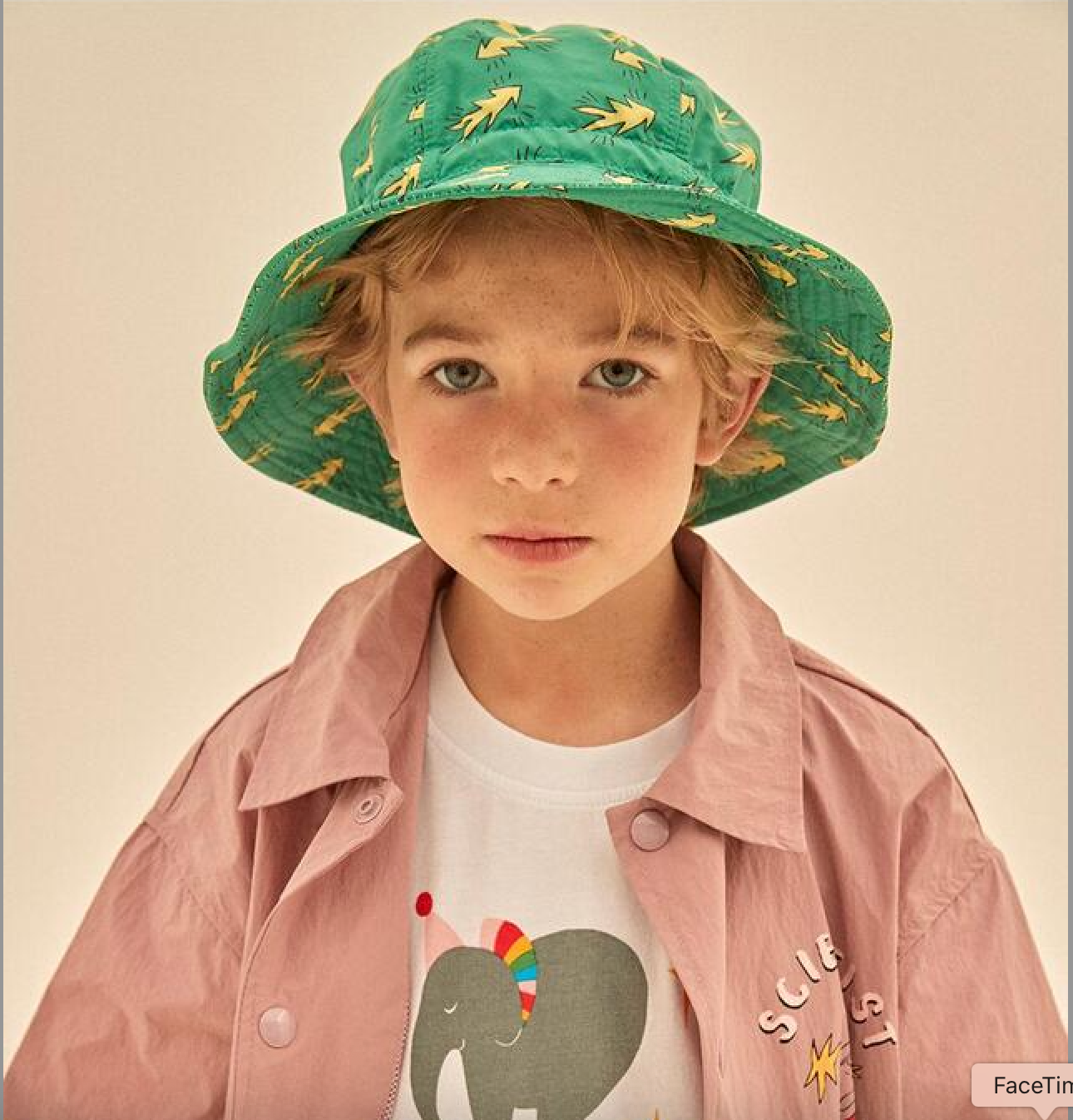 Kurtka z krótkim rękawem rozm. 110cm / 4-5y bébé concept BÉBÉ Concept 