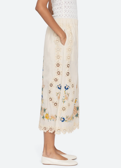 Adonna Embroidery Pants CREAM