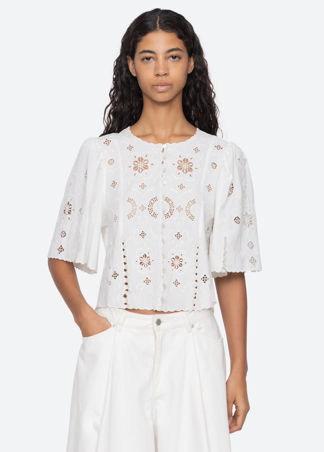 Gardener Embroidery Top WHITE