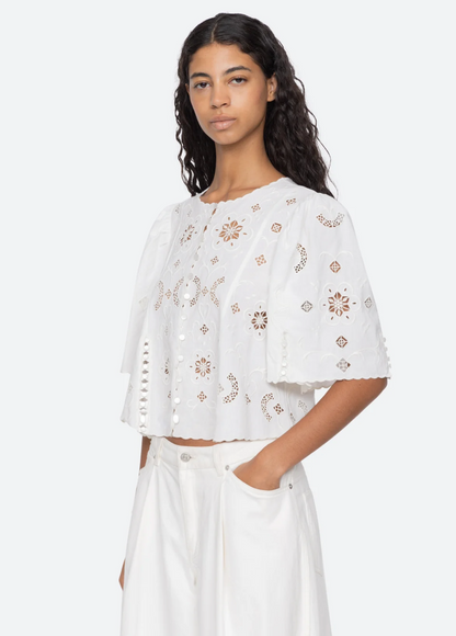 Gardener Embroidery Top WHITE