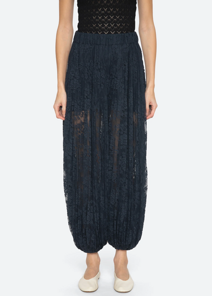 Sharleen Lace Pants NAVY