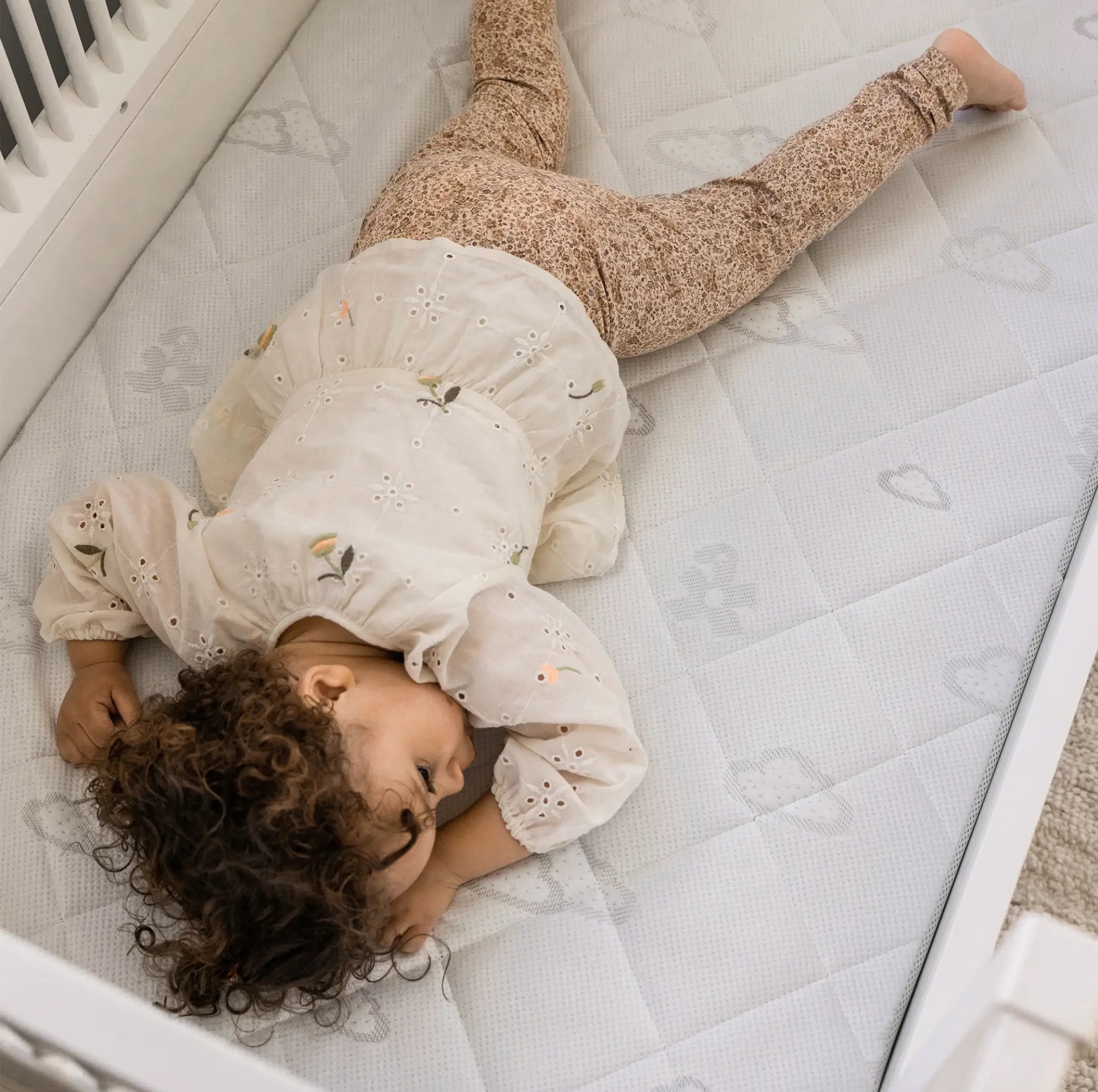 Materac Sebra x Träumeland Signature Baby &amp; Jr. Sebra BEBE Concept 