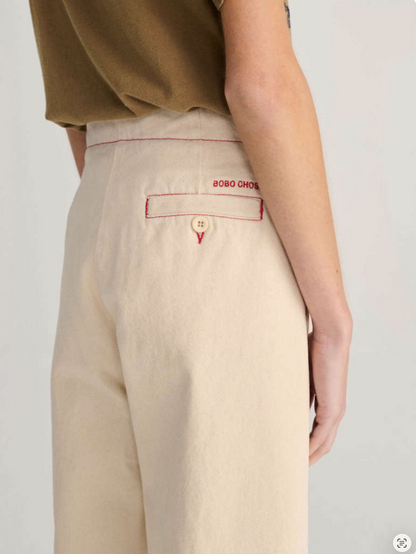 Ecru twill pleated barrel pants