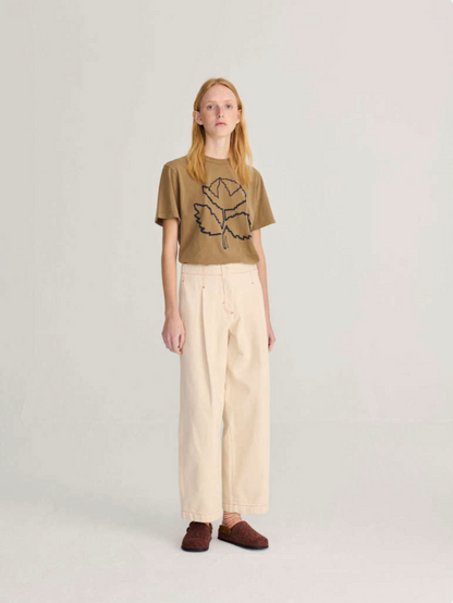 Ecru twill pleated barrel pants